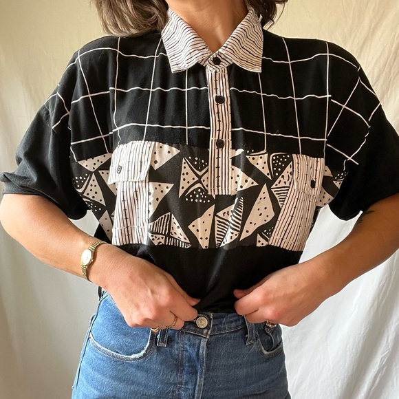 VTG collared Abstract Yacht Club Blouse - Picture 3 of 8